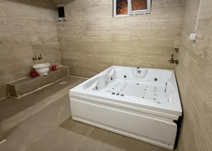 Фото Mehmetogullari Otel Sarikaya